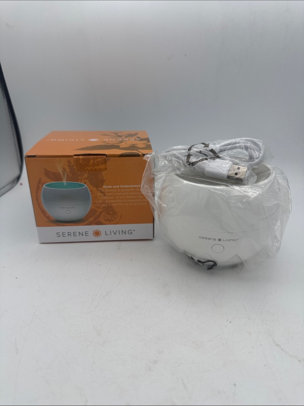 Serene Living Breezy Ultrasonic color changing Essential Oil Diffuser NIB